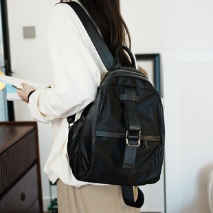 休闲大容量旅行背包女款包包双肩包设计感小众书包防水牛津布女包