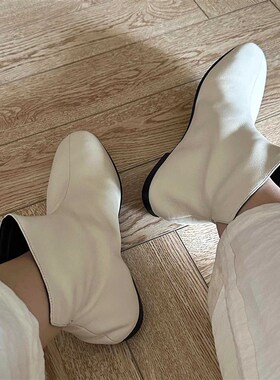 韩版简约白色宽松小短靴女2024春秋F新款百搭真皮及裸靴套筒瘦瘦