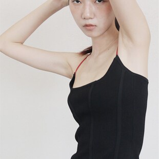 莫里公园 方领法式针织硬挺修身上衣女 黑色束胸版型内搭外穿吊带