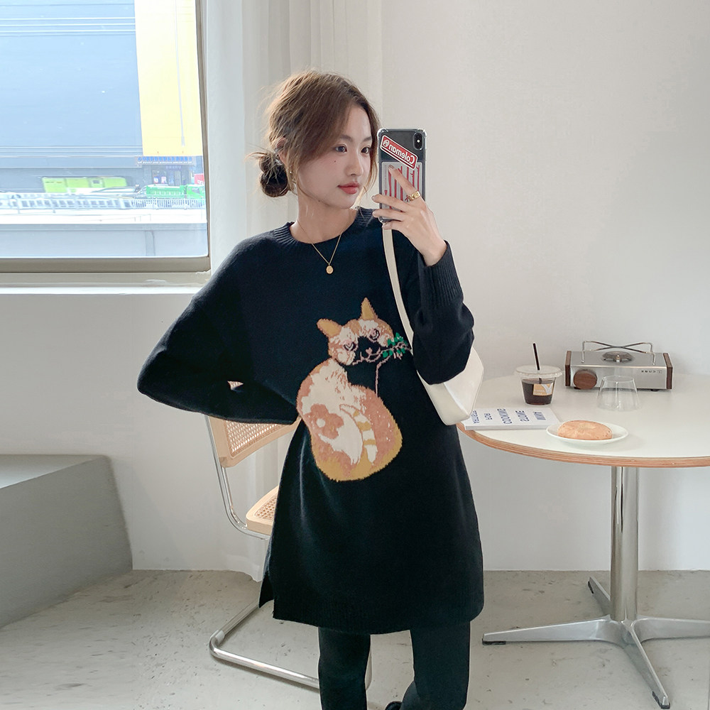 孕妇毛衣中长款上衣秋冬新款韩系针织连衣裙春秋装时尚宽松打底衫