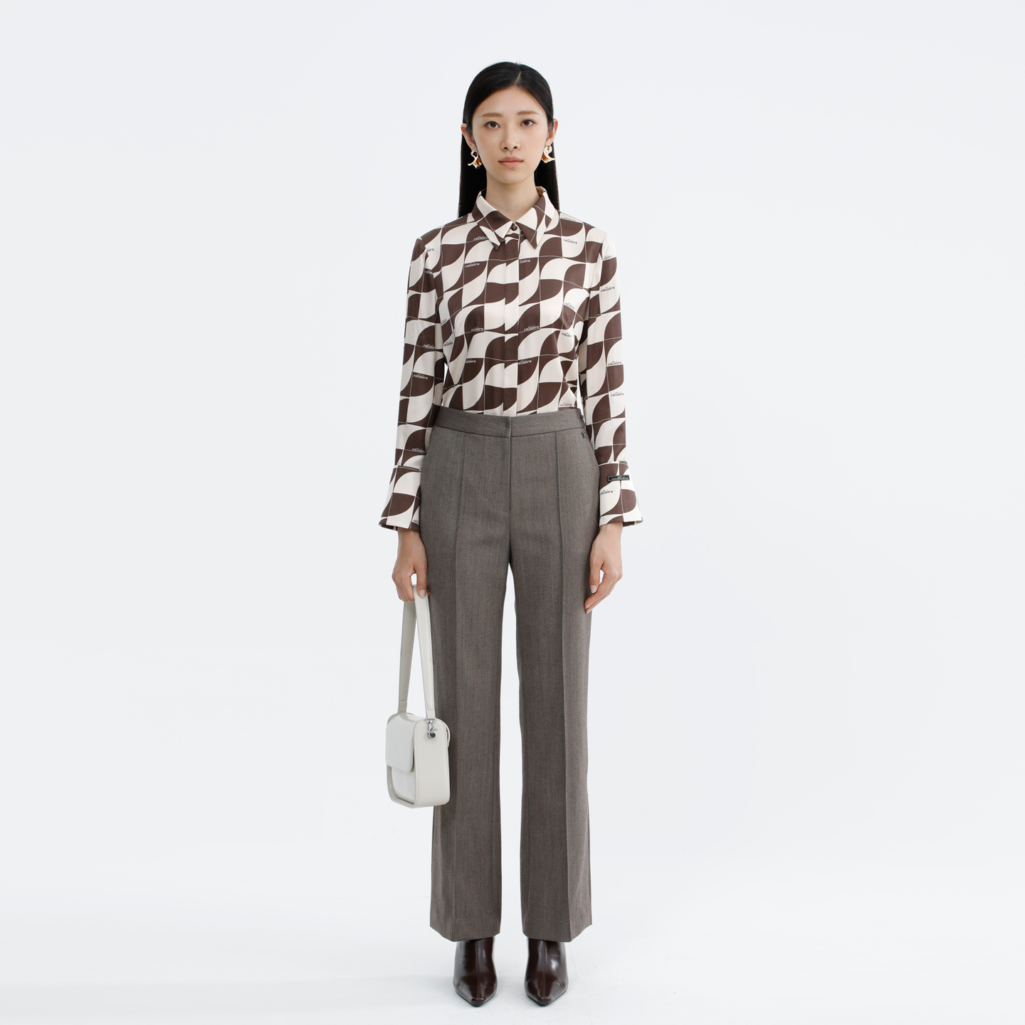 卡莉朵拉长裤C27D7229冬季新款时尚气质显瘦宽松直筒休闲裤