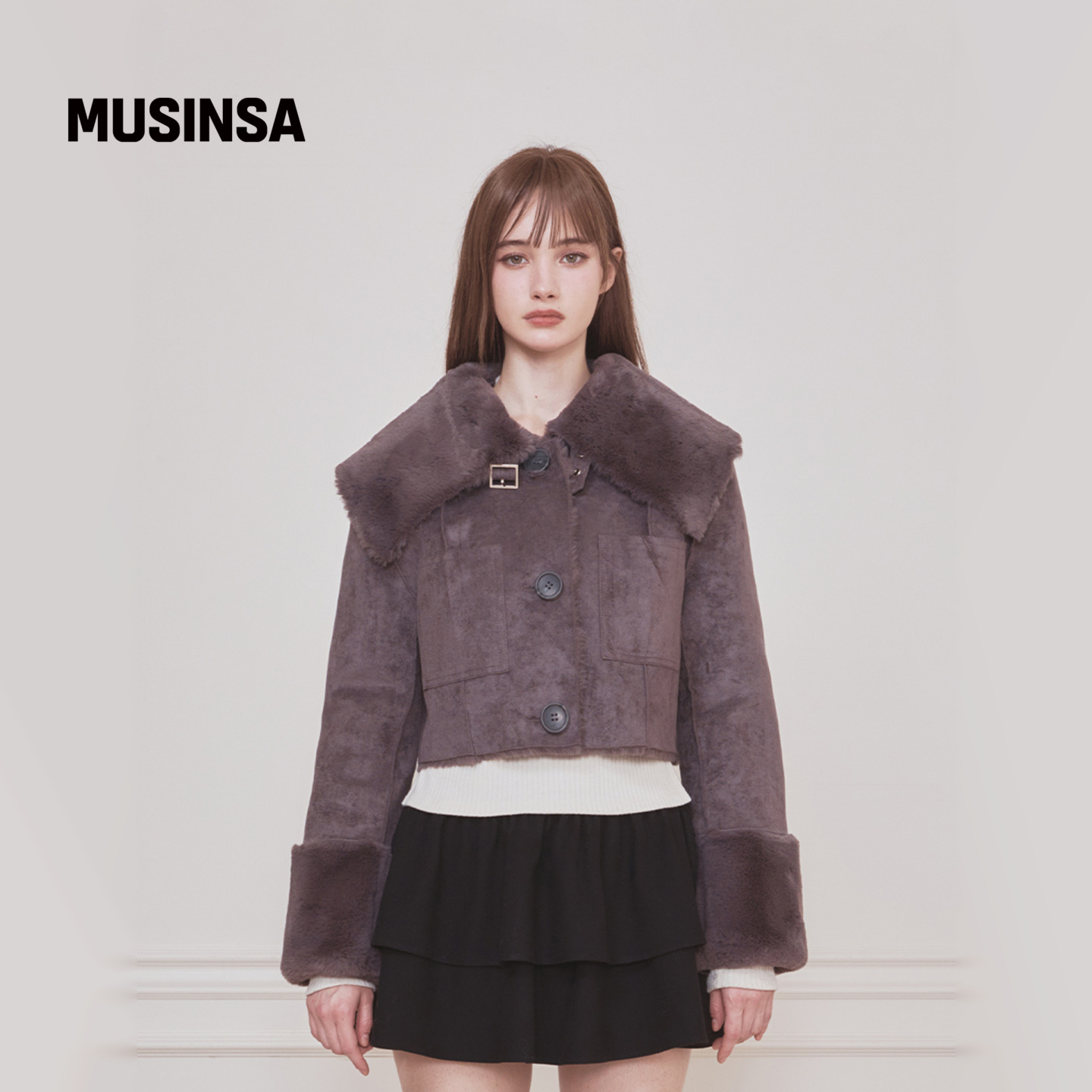 短款翻领宽松仿皮草外套