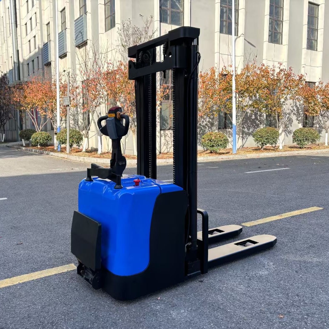 1T2 3吨全电动堆高车前移式踏板站驾托盘堆垛机电瓶叉车 6米锂电