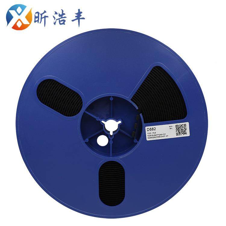 D882SOT-89片三极ZUJ管2SD882功放极管大芯片3A30V贴NPN三晶体管