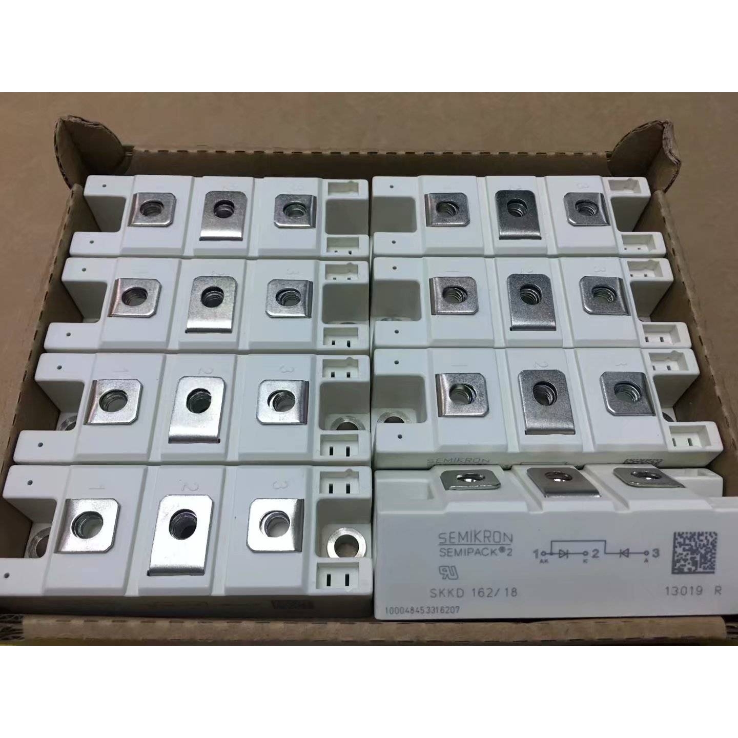 原装现货2MBI300VN-120-50 2MBI300VN-170-50 2MBI600VN-120-50