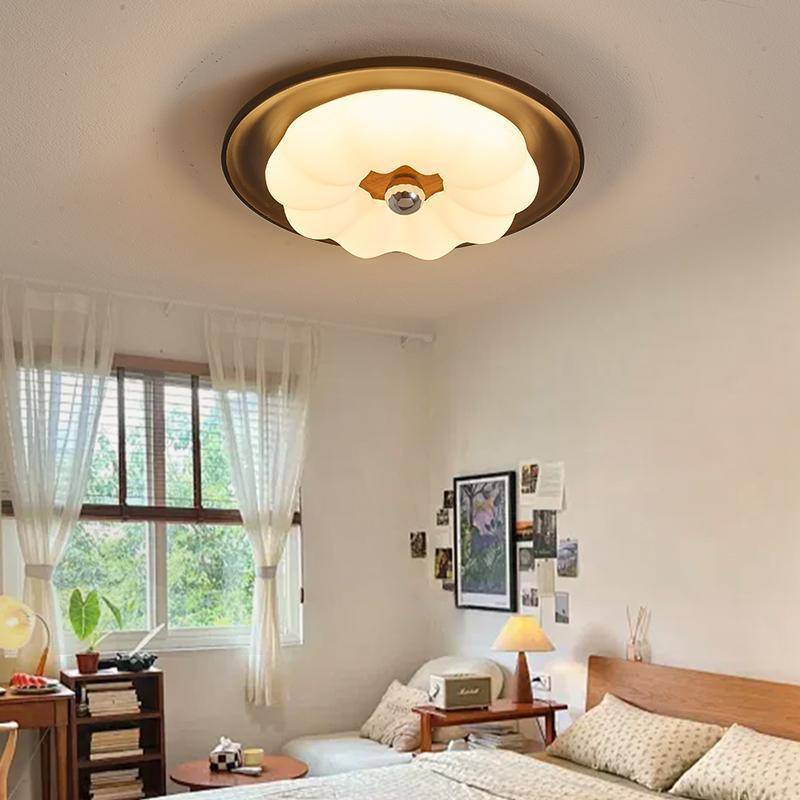 法式中古风卧室吸顶灯复古胡桃木色宋代美学主卧全光谱护眼房间灯