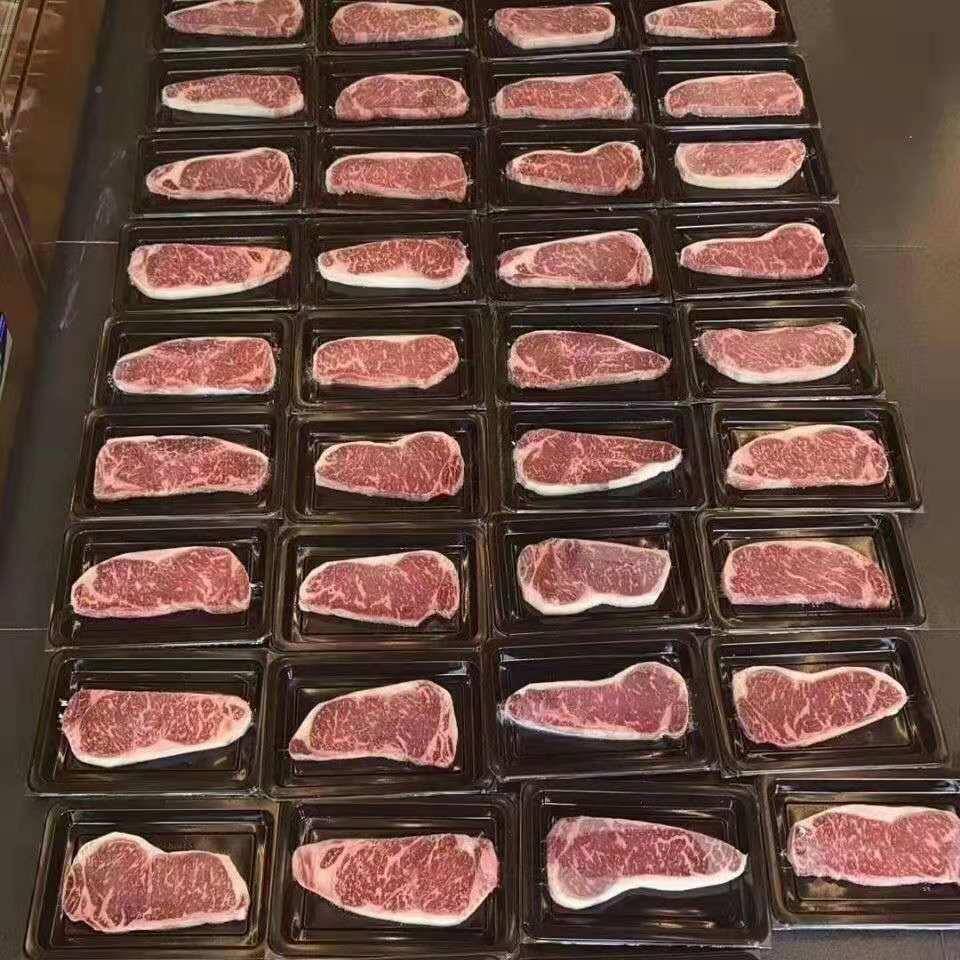 诸城贴体真包装机海体鲜贴体真空封盒机小型型冷贴鲜空肉15614966