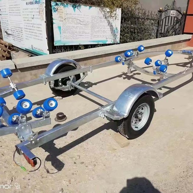 冲锋舟橡皮艇专用拖车