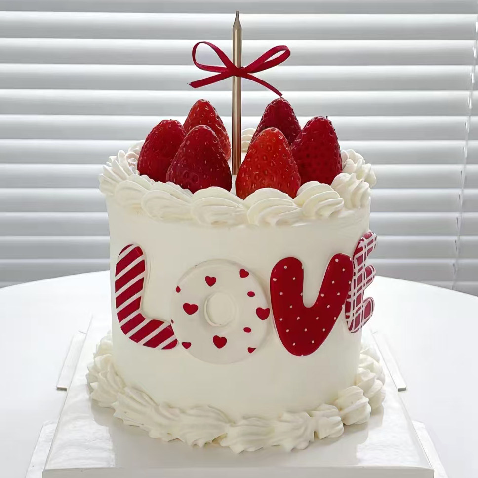 love情人节蛋糕装饰巧克力字牌成品520可食用甜品纸杯烘焙摆配件,节庆用品/礼品,蛋糕/烘焙装饰用品,淘宝优惠券,粉丝福利购,淘宝优惠卷