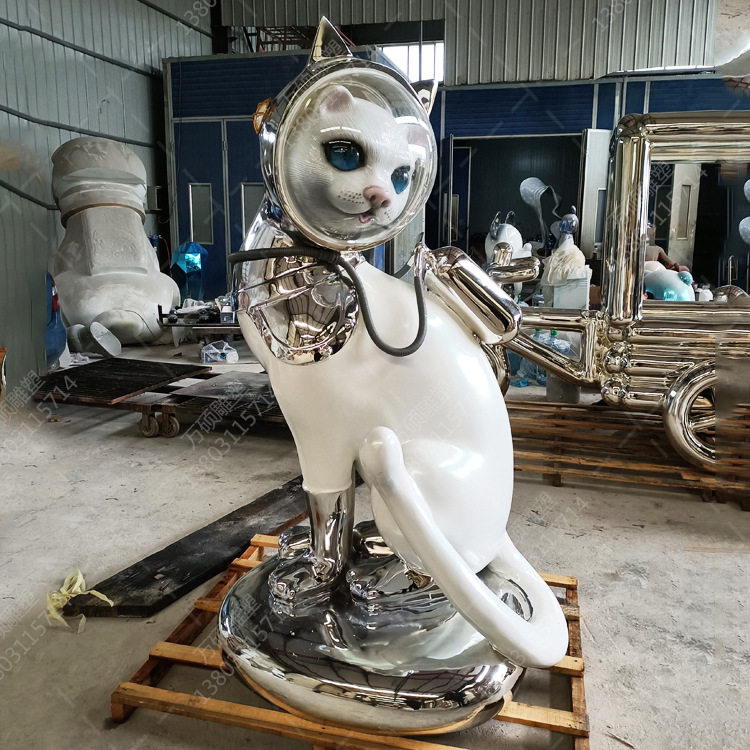 卡通猫玻璃钢雕塑模型摆件室外商场太空猫美陈装饰树脂电镀喷镀