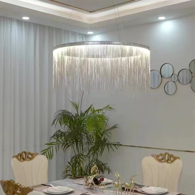 后现代客厅吊灯简约2023新款艺术创意轻奢流苏餐厅主卧室中山灯具
