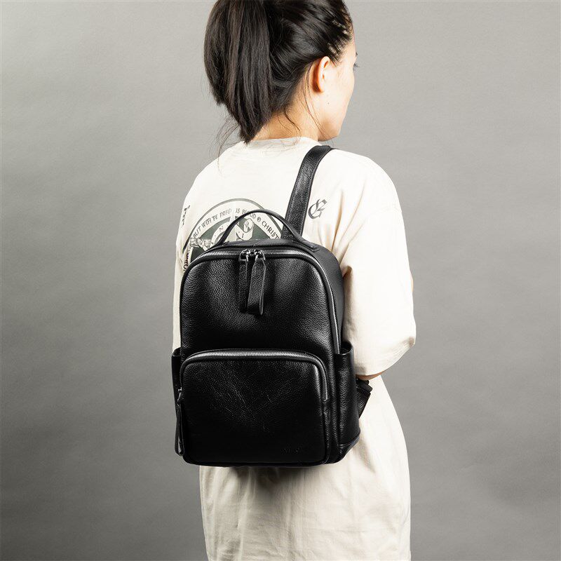 牛皮双肩背包女2025新款高档真皮女士背包时尚软皮大容量小包包潮