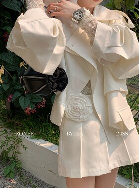 ZONEE/LEA宋亦雯 钟爱白色 气质设计早秋时髦感宽松短款风衣外套