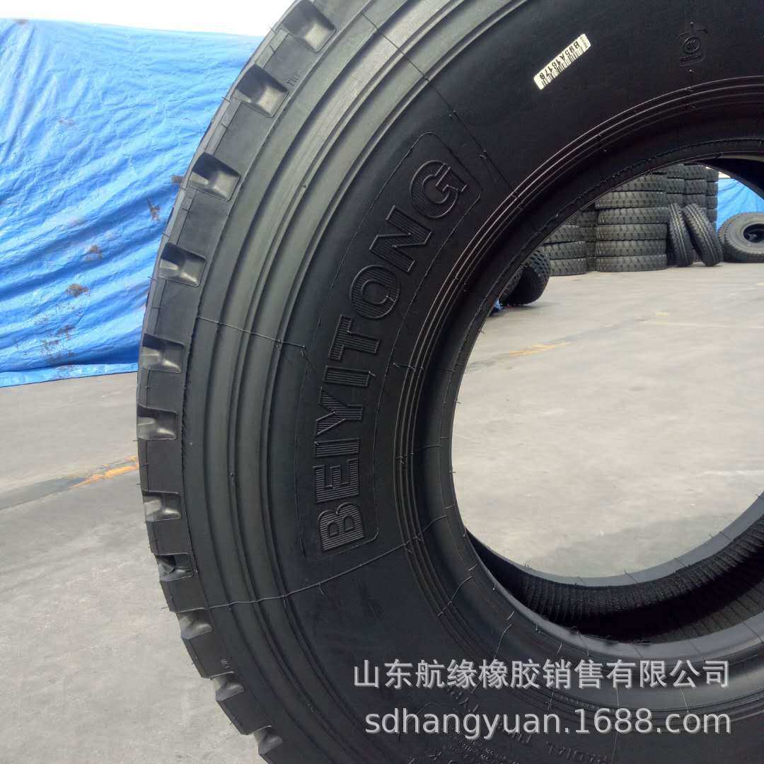 厂家直供1100R20 1200R20 卡车钢丝轮胎加强加厚大载耐磨轮胎
