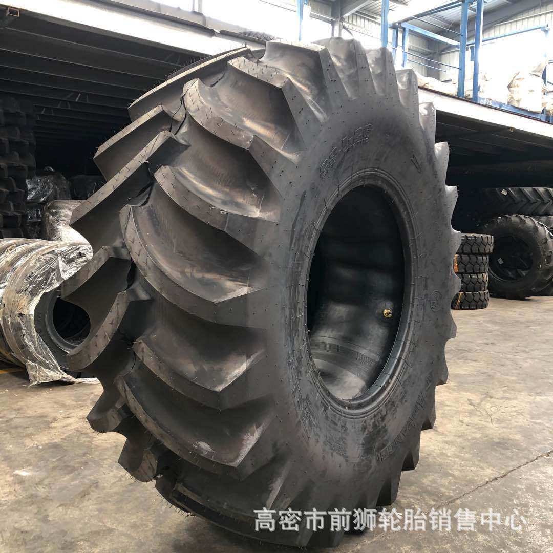 大型拖拉机轮胎冷再生机轮胎750/65R26 28LR26 620/75/23.1R26