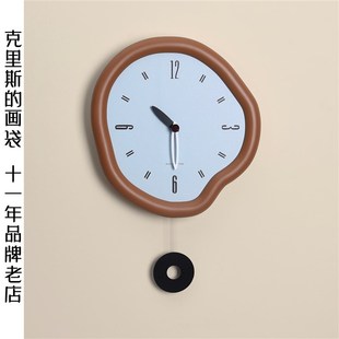 时钟挂墙壁上挂表客厅2025新款时尚创意装饰格栅挂钟设计感免打孔