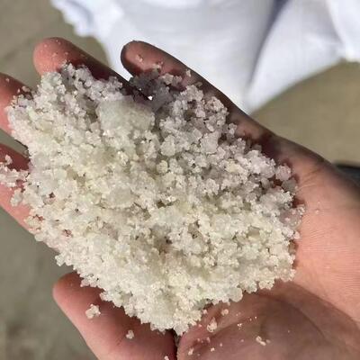 辽宁营口融雪剂50公斤工业盐道路融雪除冰剂化雪剂溶溶雪盐化雪神