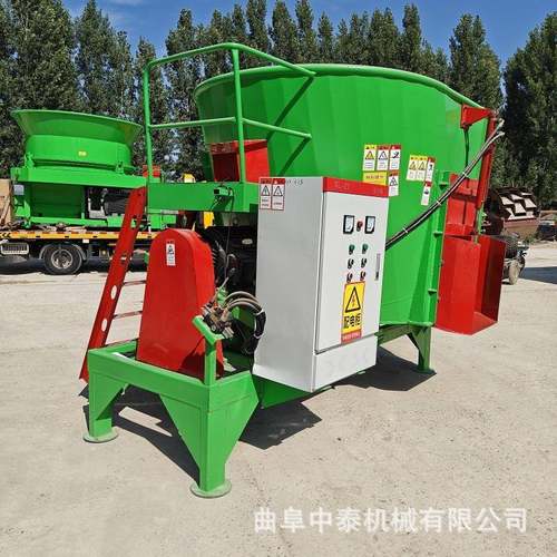 小型50头养牛三方饲料搅拌机牧区连粉带搅全日粮制备机饲养混料机