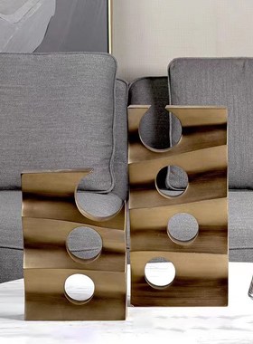 轻奢创意镂空几何摆件样板房软装摆件工艺品电视柜桌面树脂装饰品