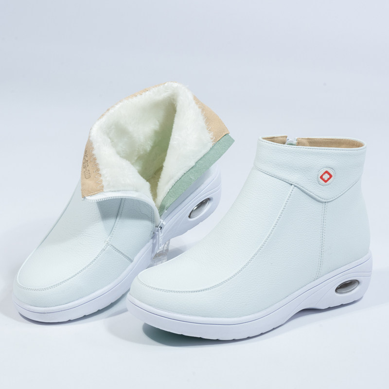 2021秋冬季加绒护士鞋女软底白色冬款棉鞋透气不累脚防臭防滑厚底