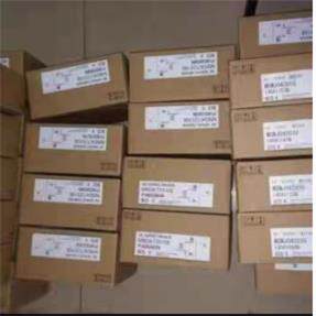 MSMF012/022/042/082L1U2M/L1V2M/MHMF042L1U2M伺服电机 现货询价