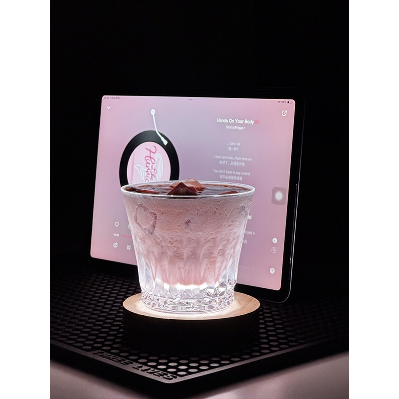 杯垫led发光杯垫酒杯底座灯鸡尾酒吧台垫沥水垫滤水隔热防滑杯垫