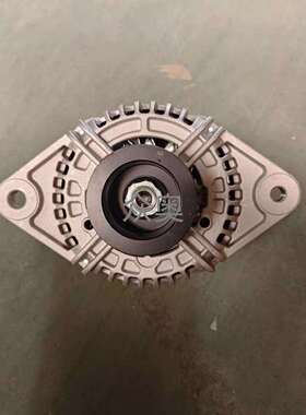 适用沃尔沃TAD1351VE发电机22117421发电机0124655019充电机24V