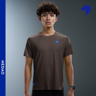 内道洞洞T春夏新款男马拉