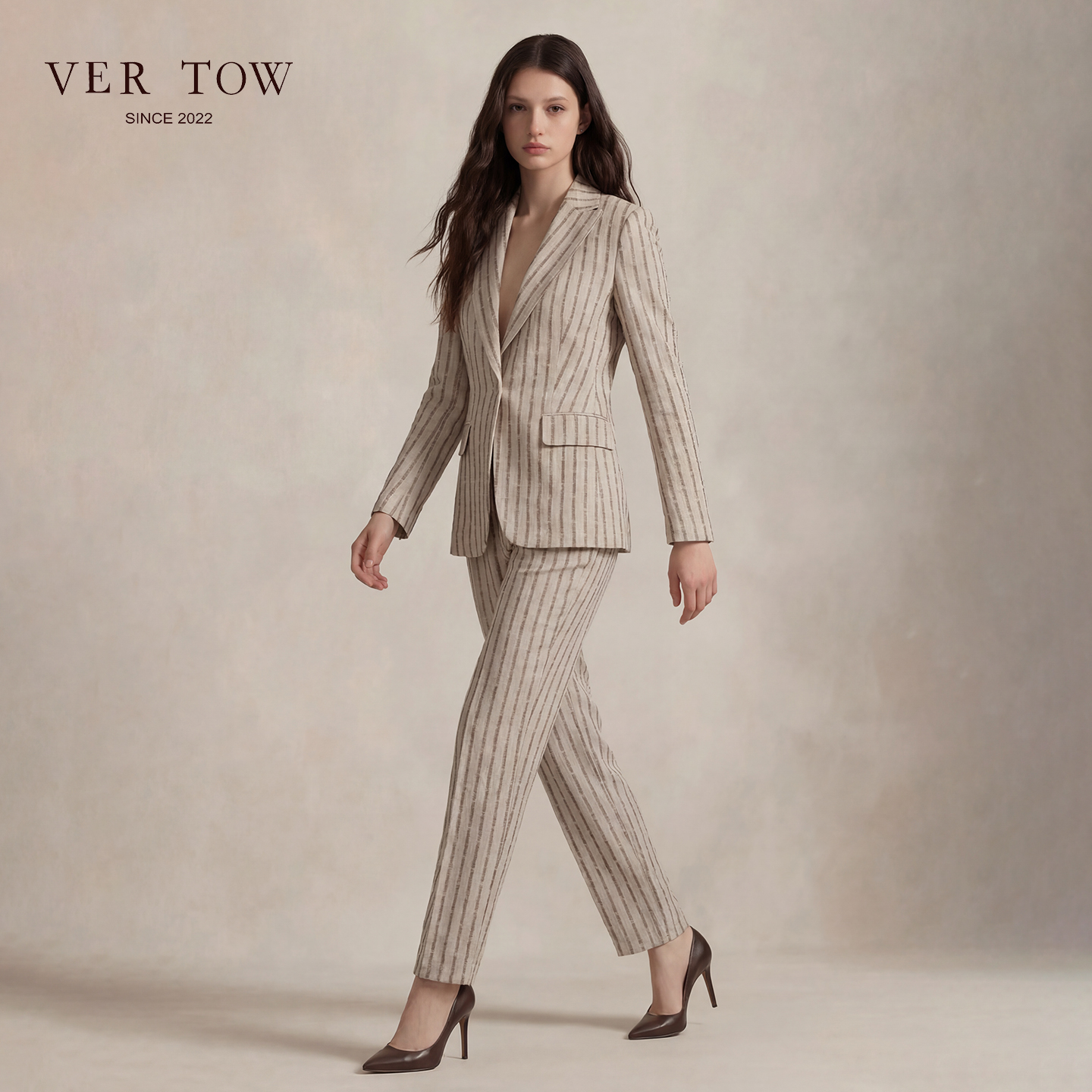VER TOW浅杏羊毛亚麻花纱条纹休闲西装套装 九分西裤职业装女正装