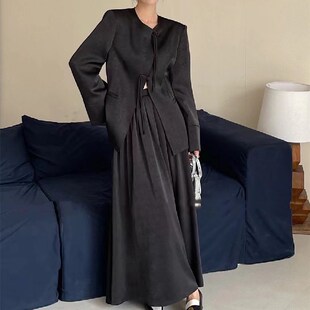 新中式 2024女简约款 时尚 气质两件套 风盘扣外套配半身长裙洋气套装