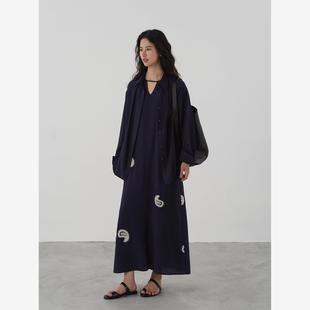 EIGHTHMONTH 藏青色韩系挂脖长裙无袖佩斯利刺绣宽松直筒连衣裙