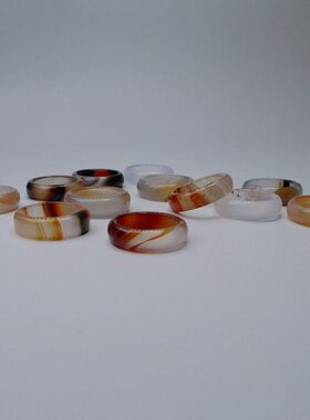 天然巴西玛瑙原色戒指冰种玉指环飘花玉髓水润通透简约礼物送闺蜜