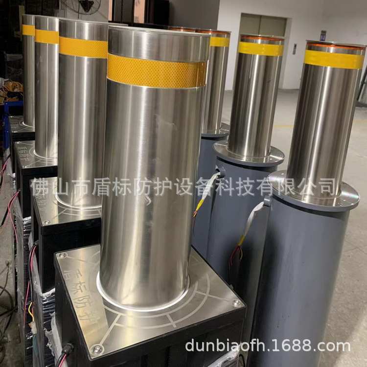 盾标厂家源头升降柱现货 兰州甘肃陕西景区校园全自动液压路障