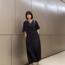 简约,时髦!气质圆领单排扣短袖a字长款前开叉设计感真丝连衣裙