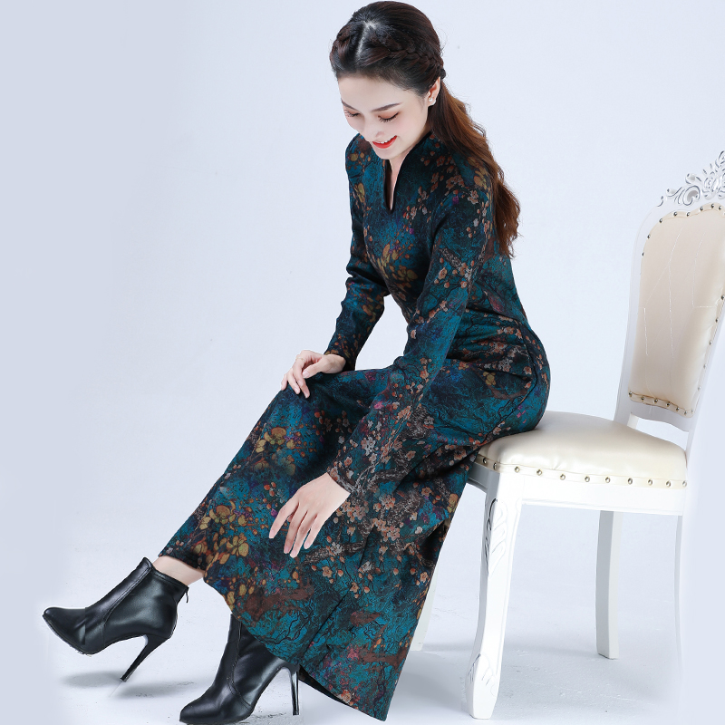 高贵典雅气质妈妈加绒加厚长洋装秋冬新款大尺码胖mm遮肚旗袍洋派