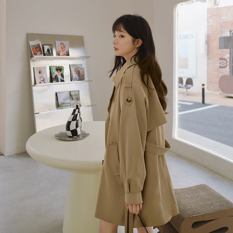 卡其色双排扣风衣女春秋2