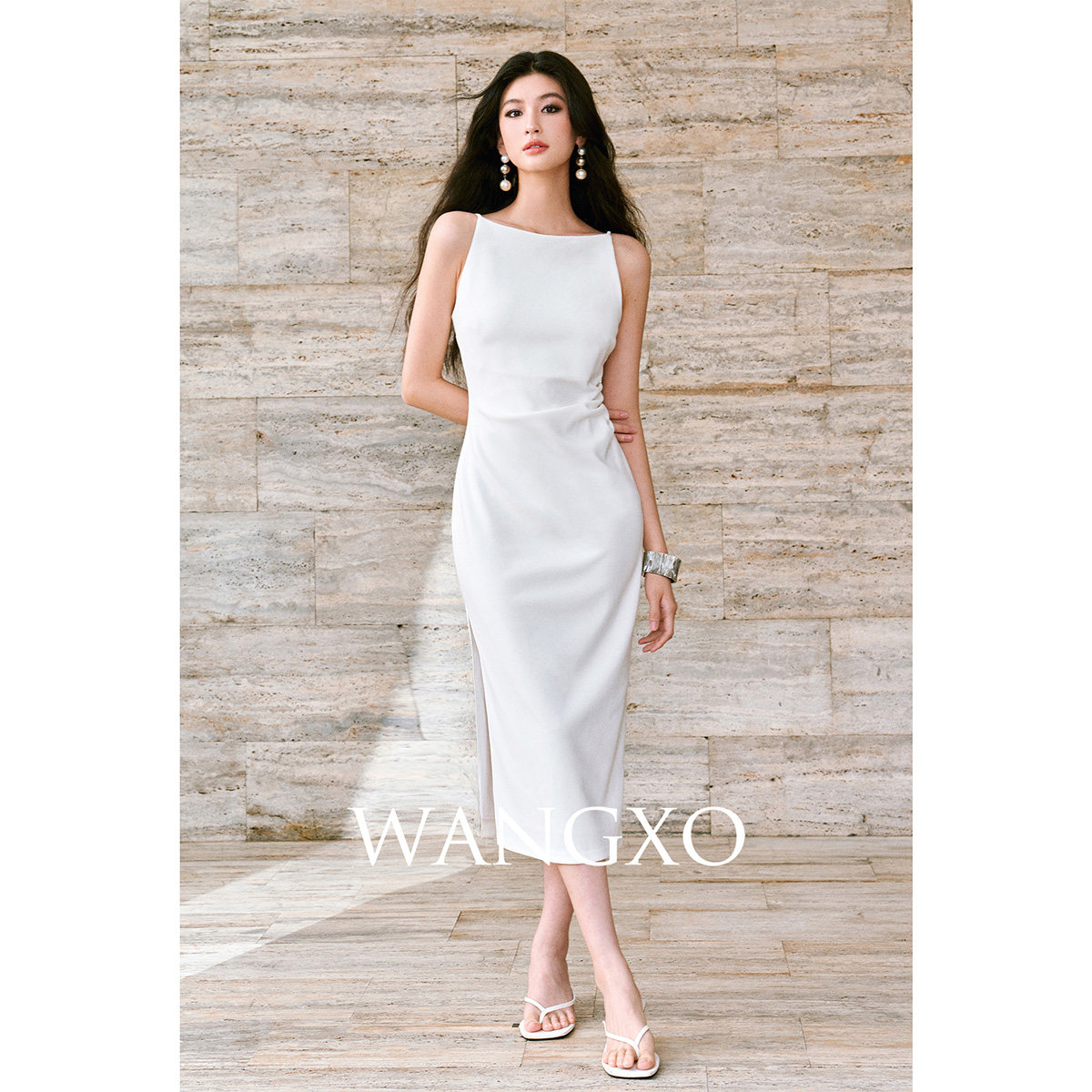 WANGXO｜TR乱麻针织|骨感立裁手工捏褶|一字领侧开 叉吊带裙