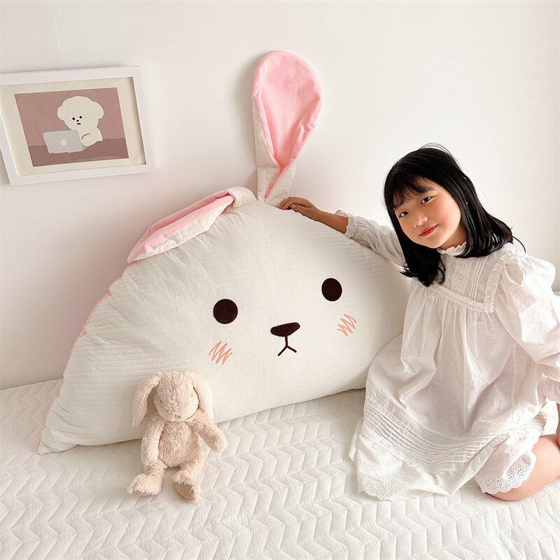 可爱动物造型儿童房床头靠背卡通全棉抱枕婴儿床靠枕成人沙发靠垫