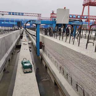 山东空心板凿毛机预制梁凿毛机工作效率桥梁凿毛机大型生产厂家