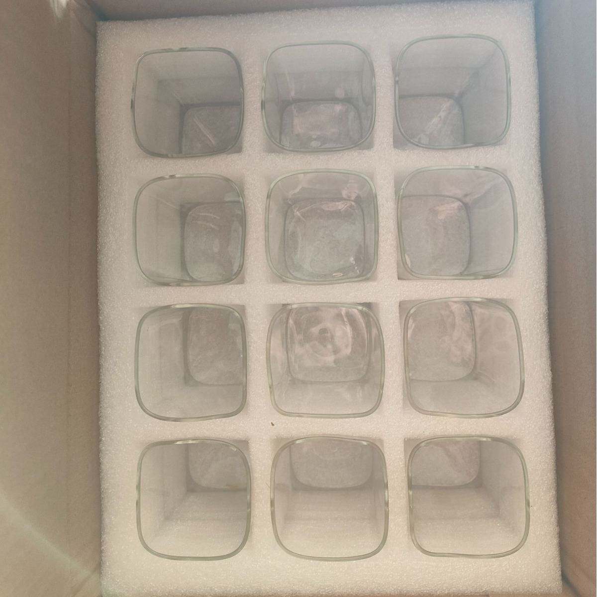 方形高硼硅玻璃密封罐套装杂粮收纳调料防潮玻璃罐样品展示瓶