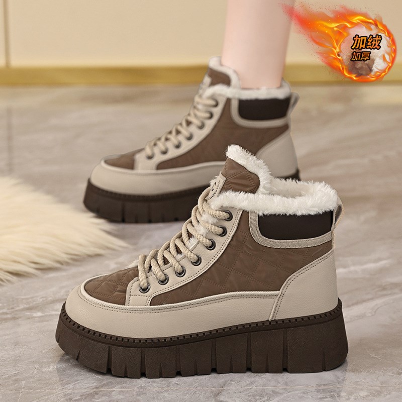 2024冬季加绒雪地靴女韩版百y搭厚底加厚保暖棉鞋休闲高帮短靴女