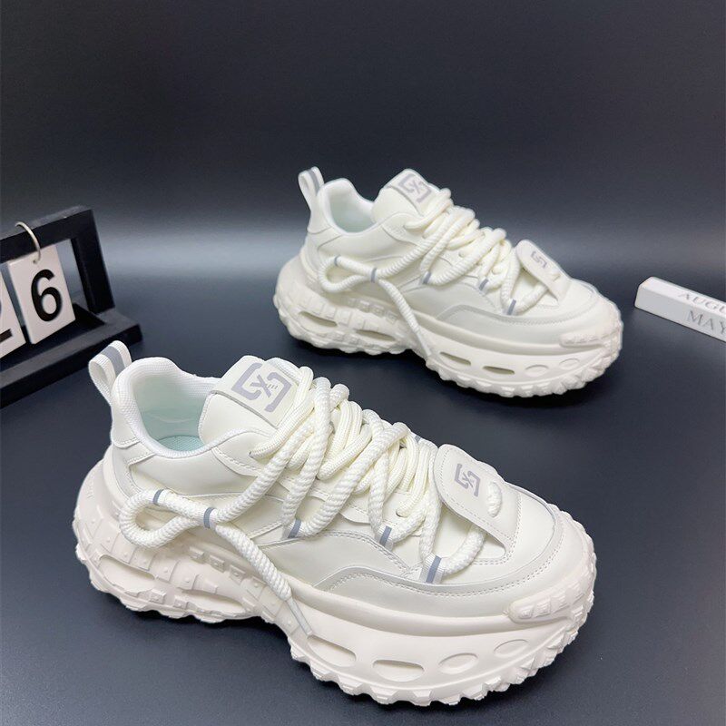 老爹鞋秋季2024新款潮流皮面透气厚底时尚增高洞洞休闲大底男鞋