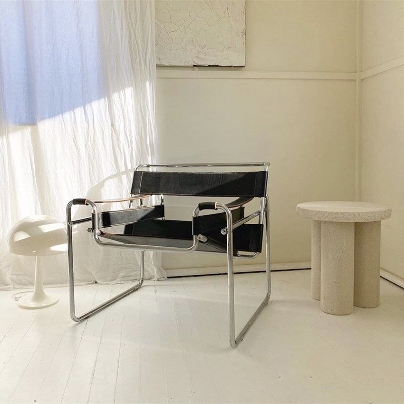 DPstudio 包豪斯风格瓦西里椅中古风设计师不锈钢管马鞍皮休闲椅