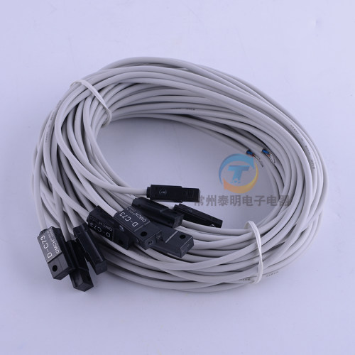 沪工磁性开关CS1-F-U-J-S-G防水气缸感应传感器A93二线NPN直流24V