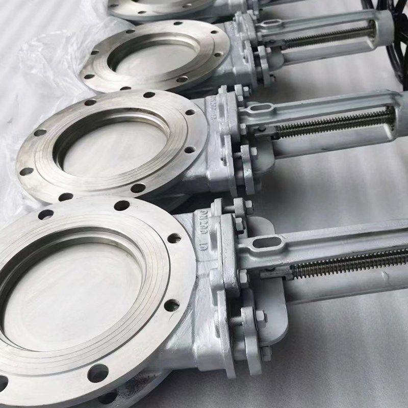 PZ73W304不锈钢刀型闸阀铸钢闸阀手动法兰浆液阀梅花型阀门DN80