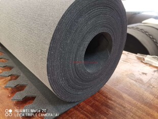 4毫米切割机毛毡台布切割机毛毡垫切割机传送带振动刀爱科透气垫