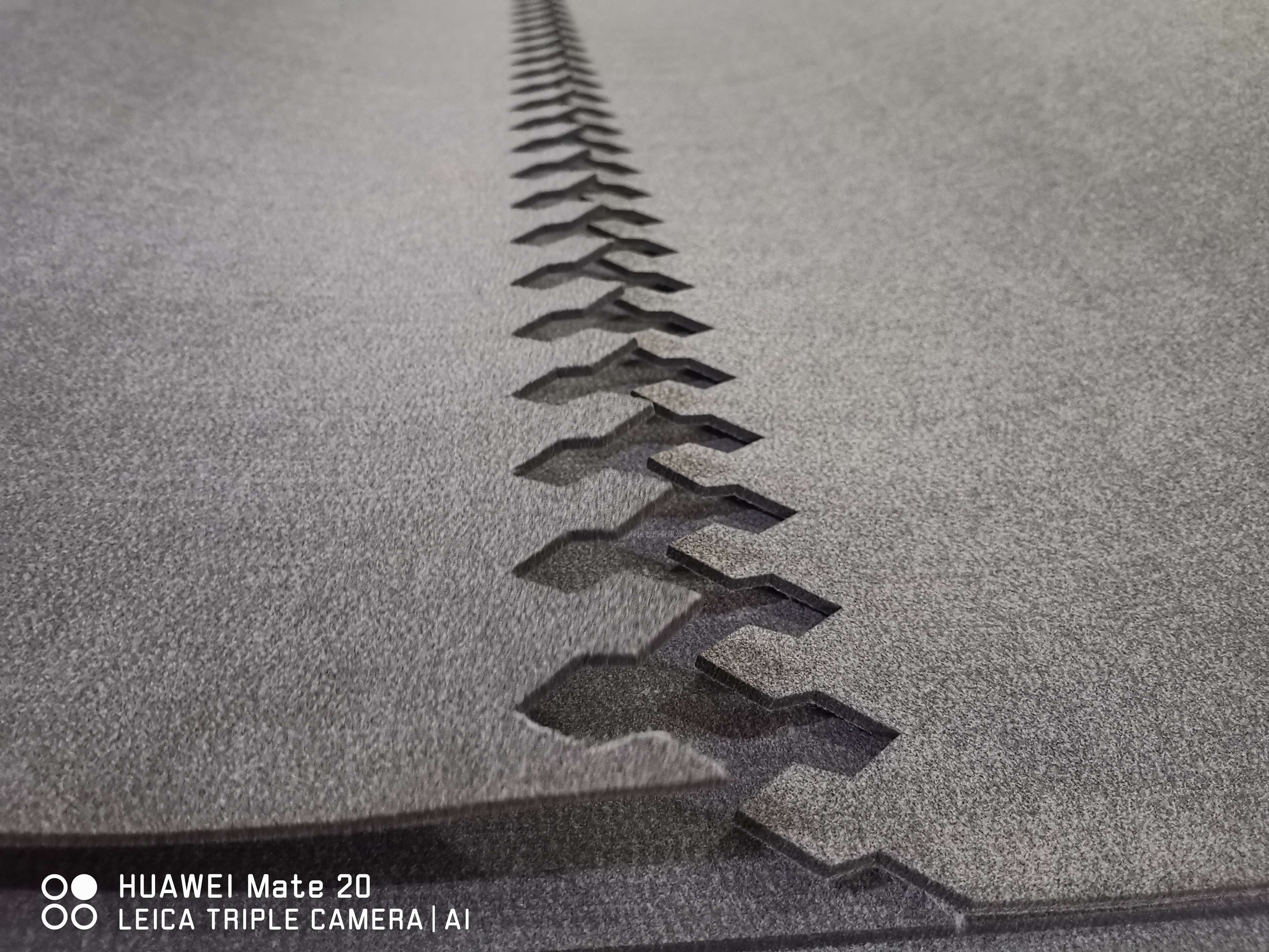 圆刀振动刀自动裁床切割机下料机毛毯台布垫板经纬爱科毛毡传送带