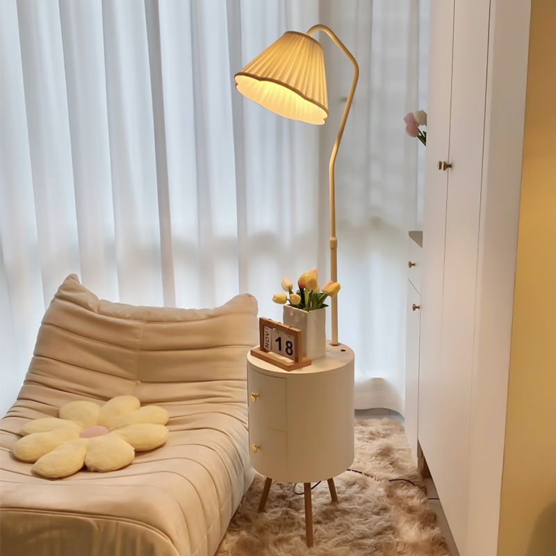 落地灯客厅奶油风沙发边高级感简约充电茶几轻奢置物卧室落地台灯