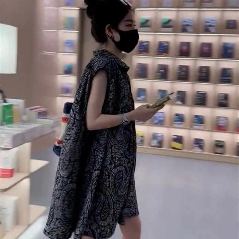 加肥大码胖妹妹黑色碎花无袖气质雪纺连衣裙法式高级衬衫娃娃裙子