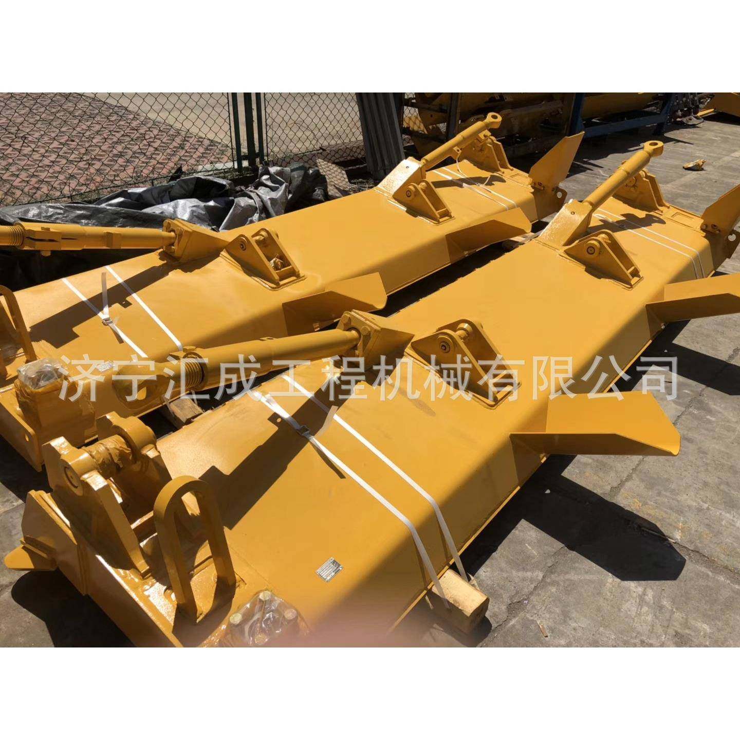 山推SD22推土机配件推土机左右推杆铲头山推220推土机提升油缸